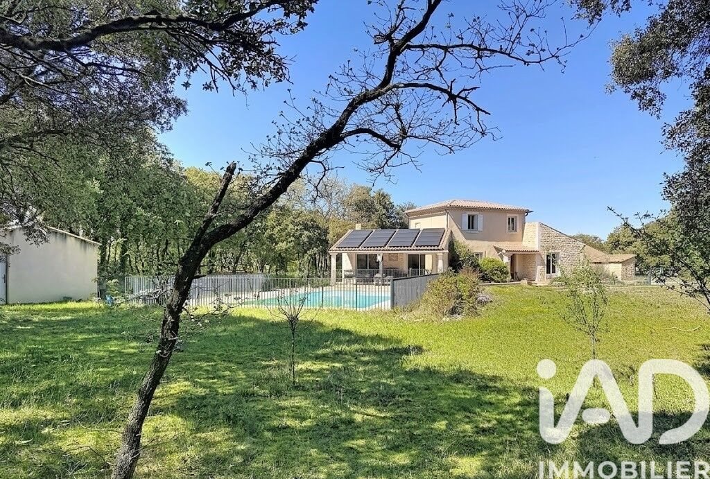 Maison à vendre, 217m², Nîmes