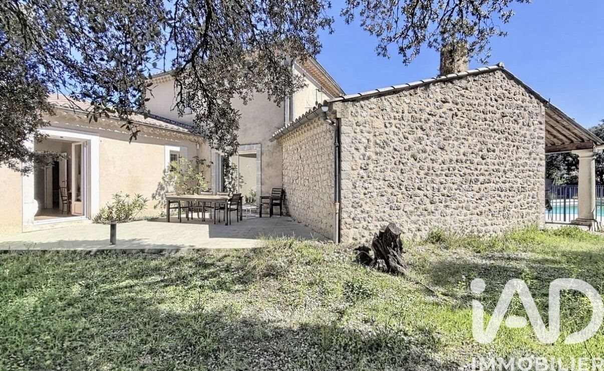 Maison à vendre, 217m², Nîmes