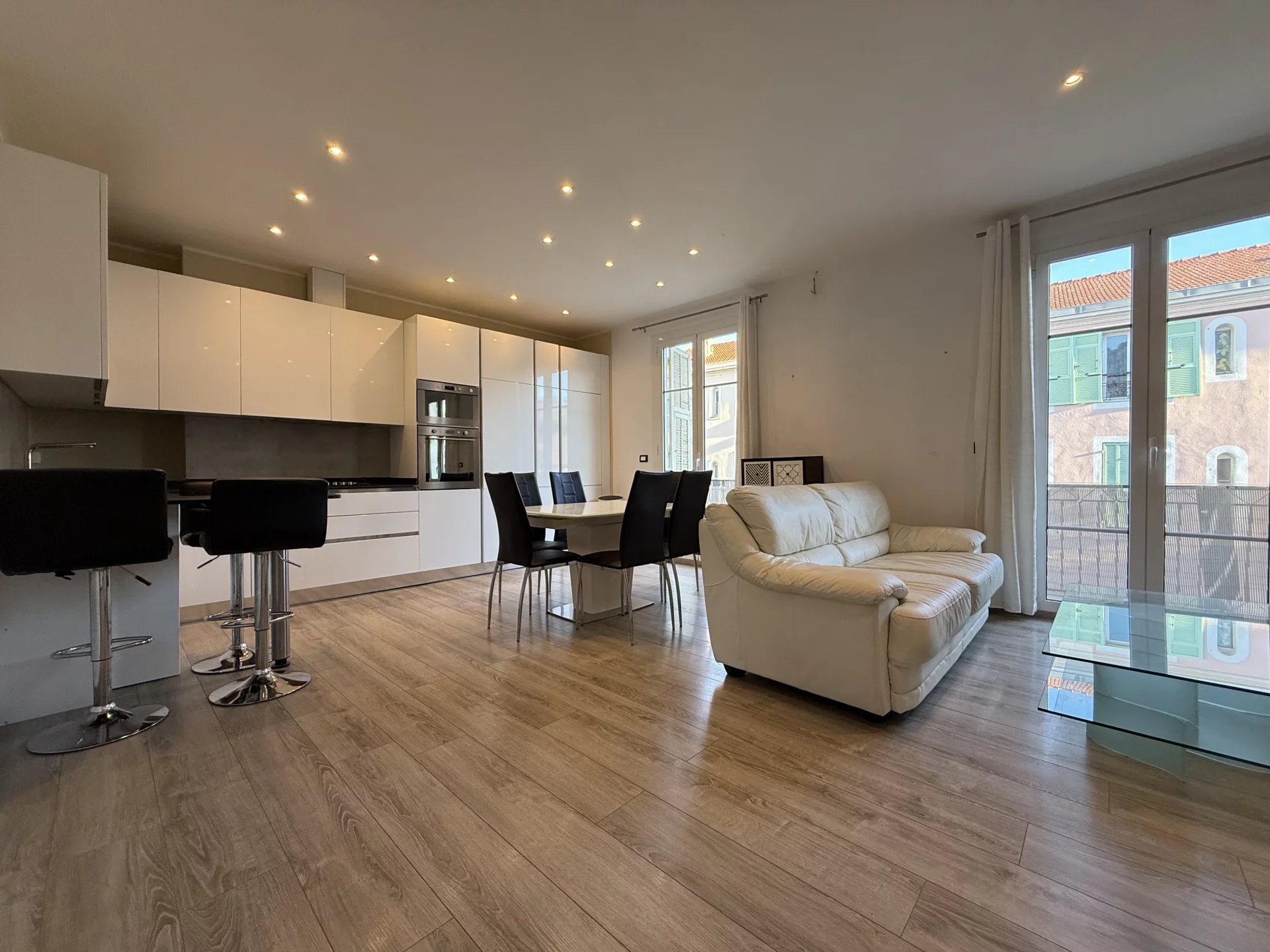 Appartement à vendre, 59m², Menton
