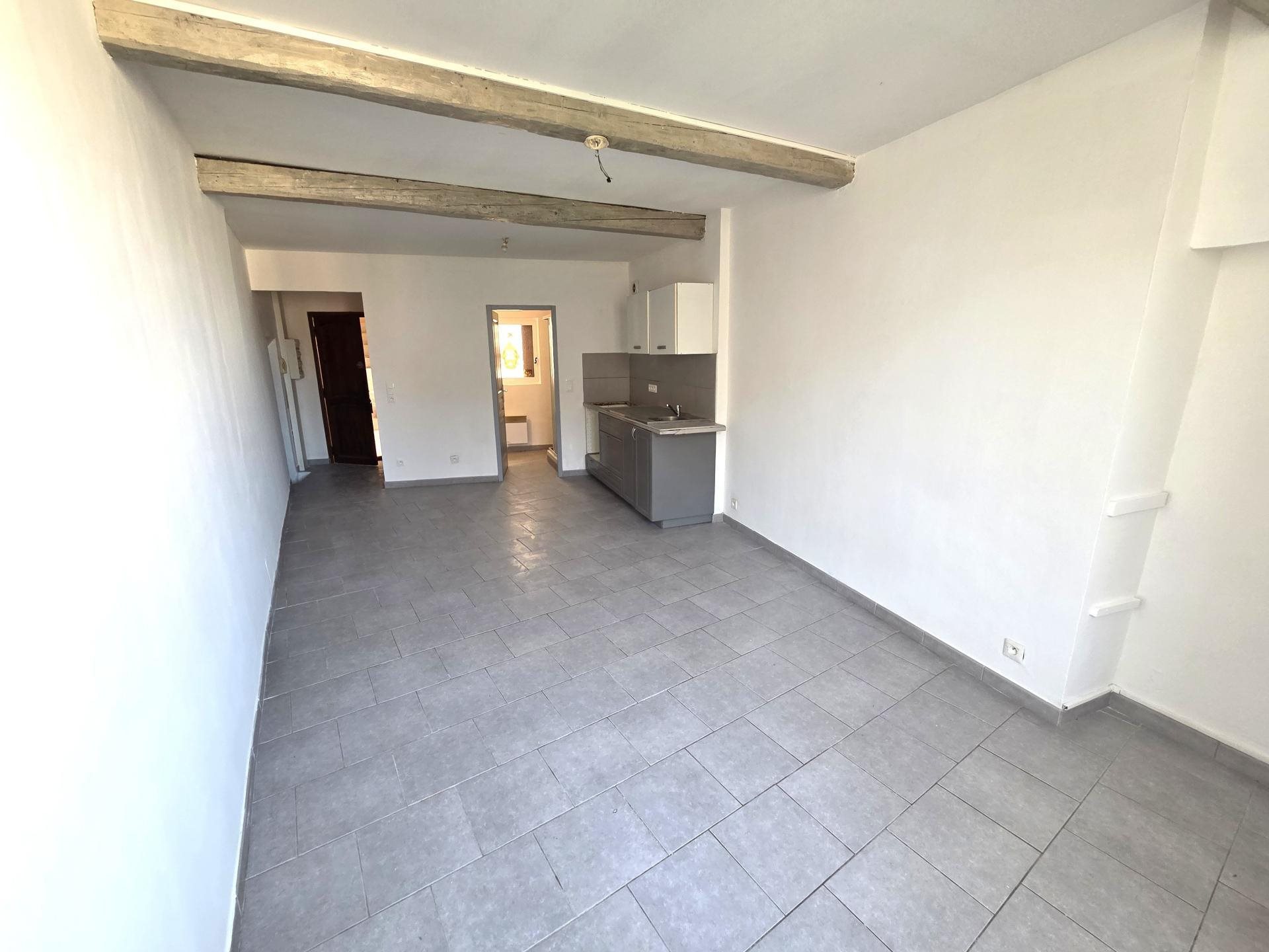 Appartement à vendre, 42m², Saint-Maximin-la-Sainte-Baume