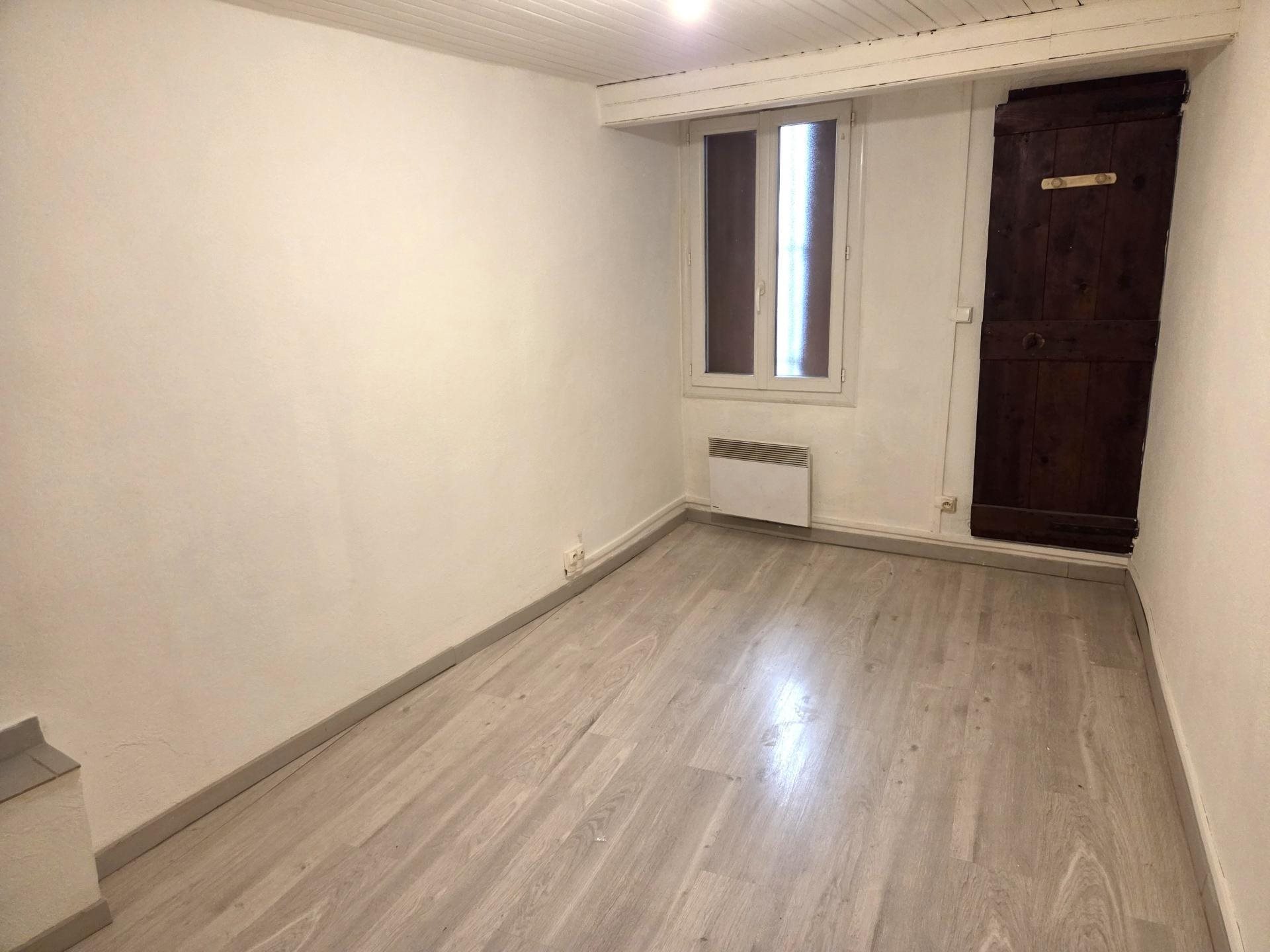 Appartement à vendre, 42m², Saint-Maximin-la-Sainte-Baume