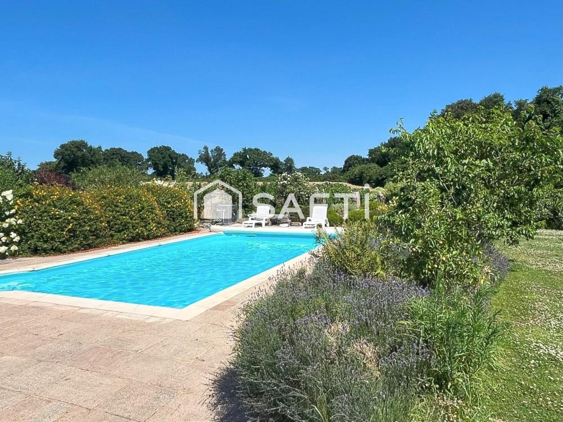 Maison à vendre, 120m², Kerien