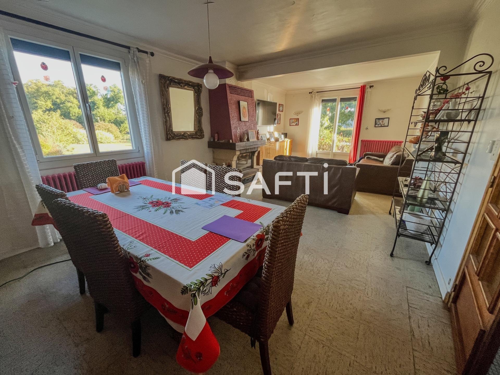 Maison à vendre, 120m², Kerien