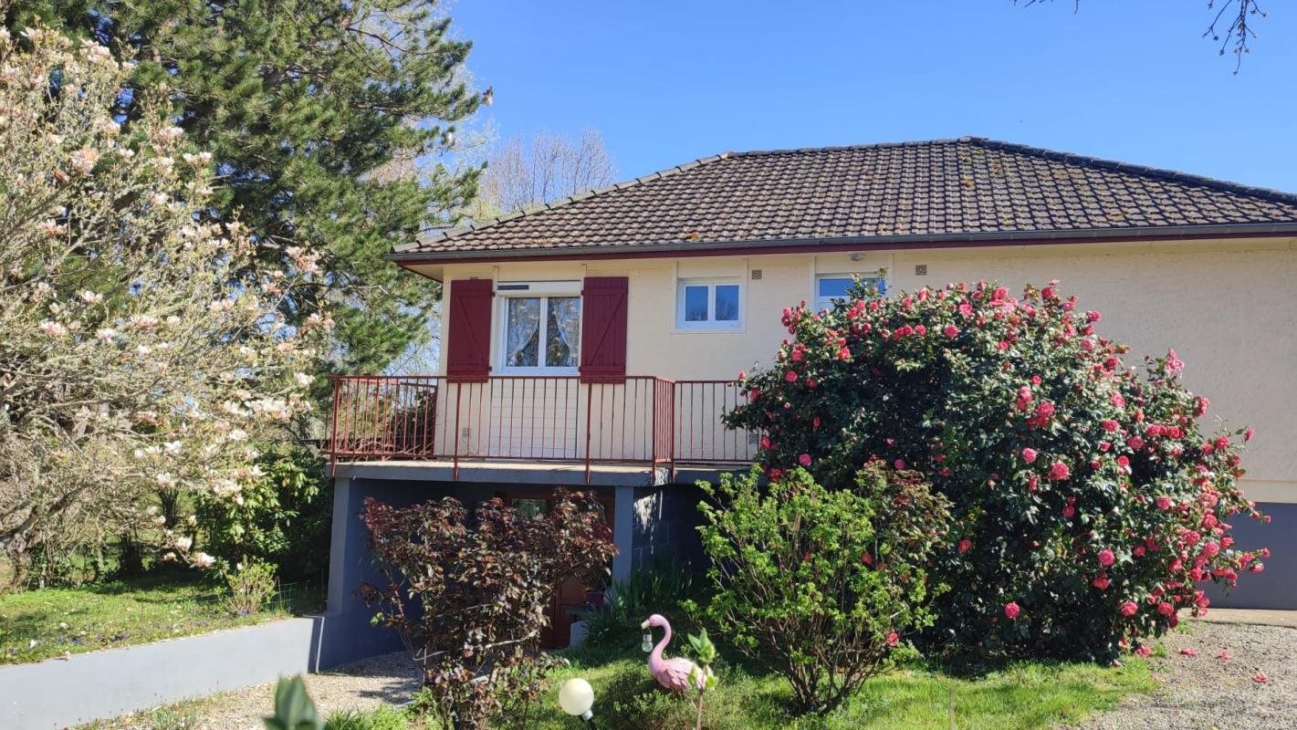 Maison à vendre, 77m², Soursac
