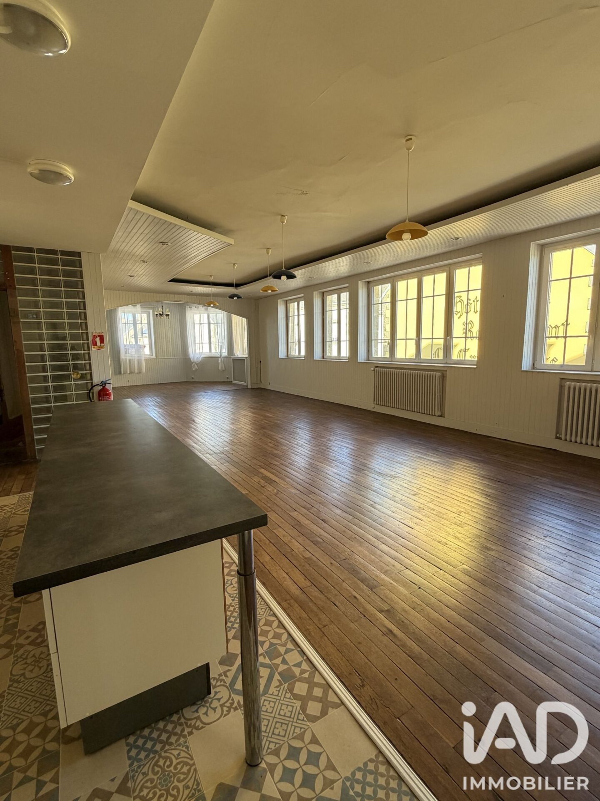 Appartement à vendre, 100m², Plomodiern