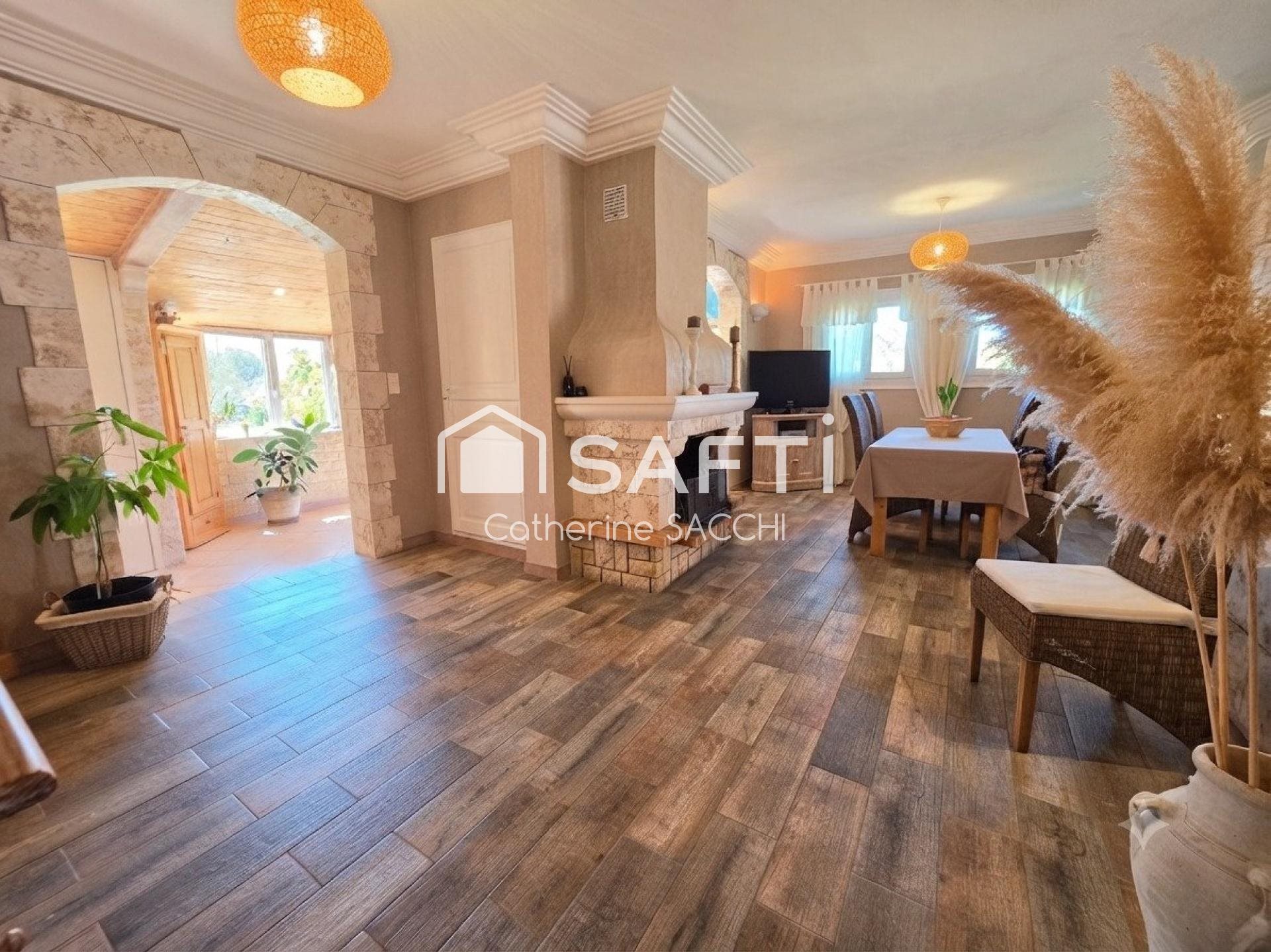 Maison à vendre, 82m², Saint-Raphaël