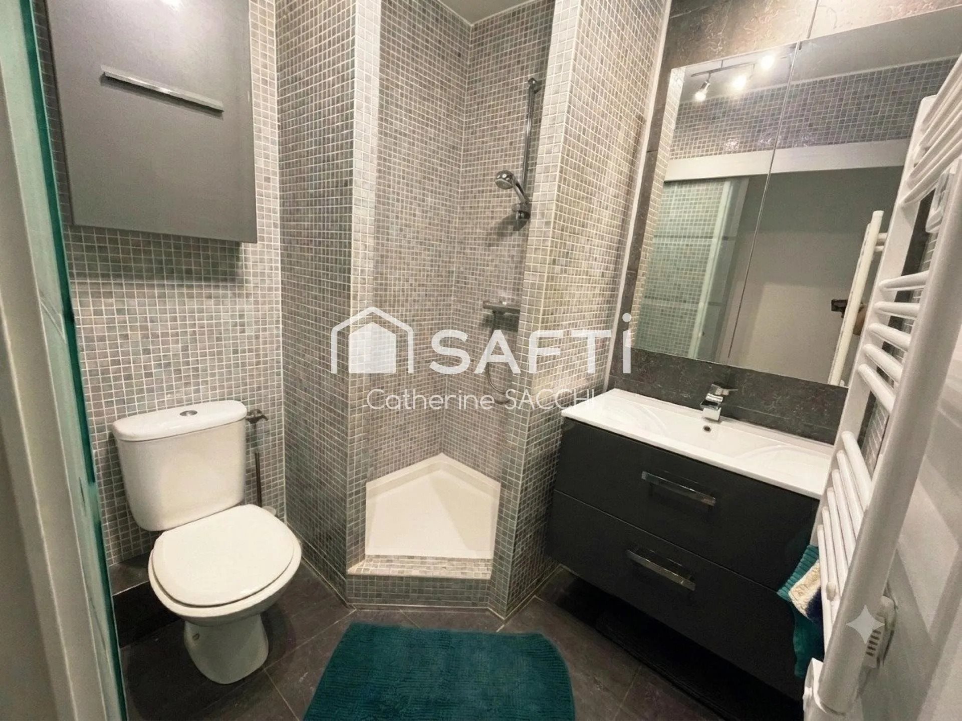 Appartement à vendre, 69m², Saint-Raphaël