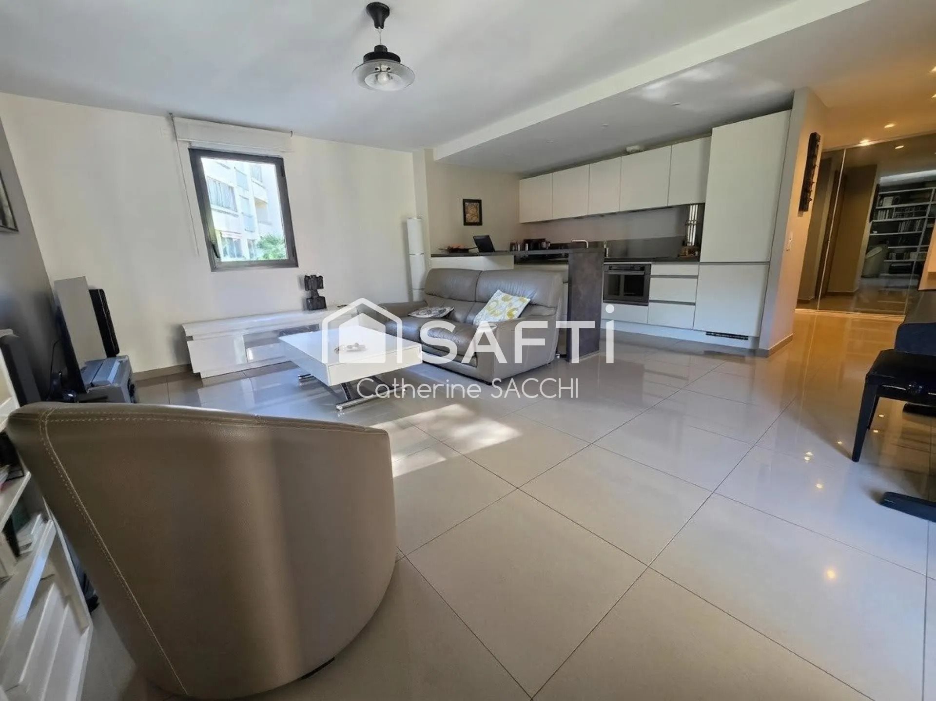 Appartement à vendre, 65m², Saint-Raphaël