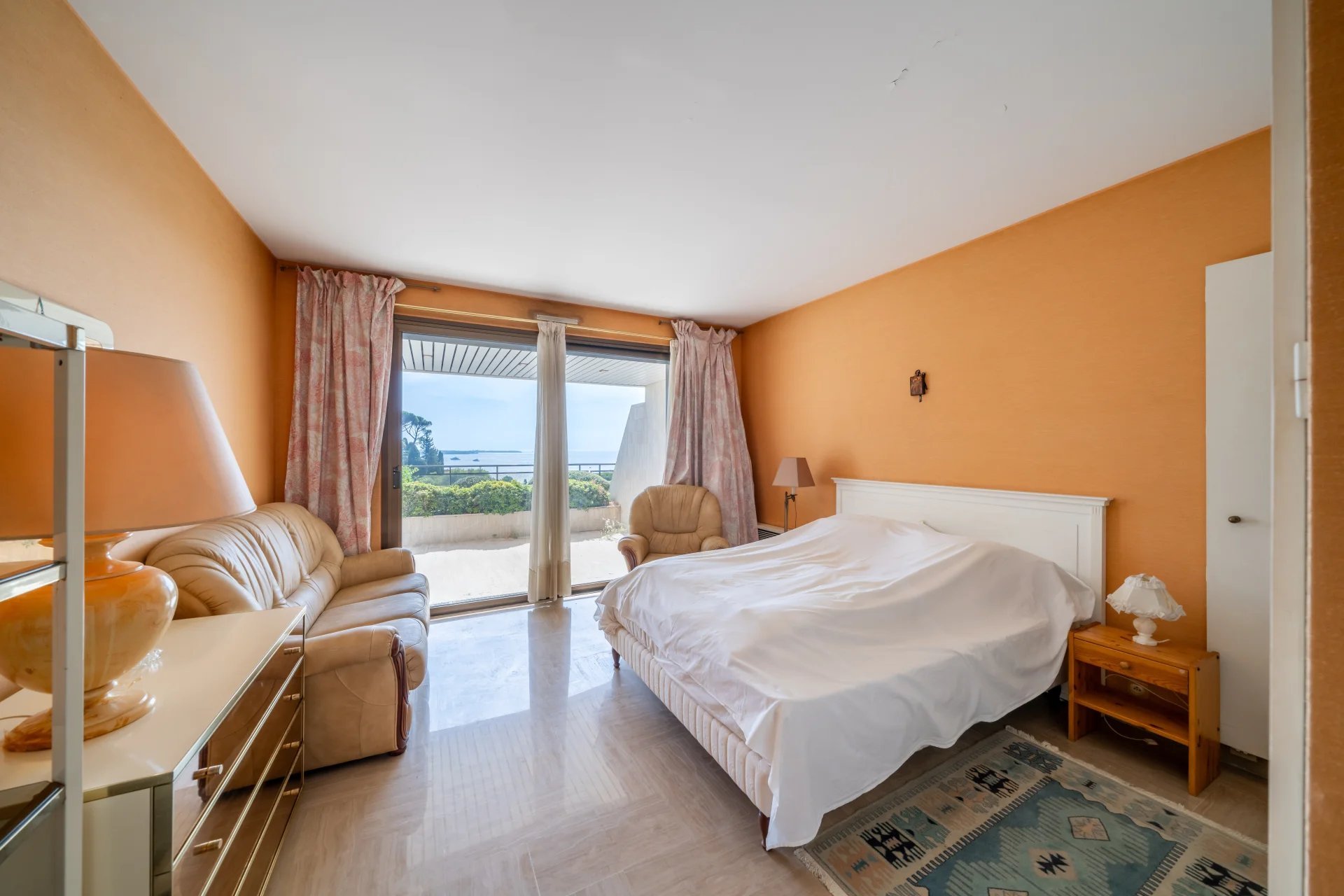 Appartement – Cannes - Plus