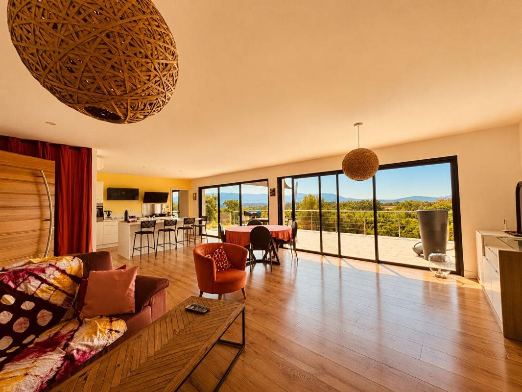 Maison à vendre, 204m², Figari