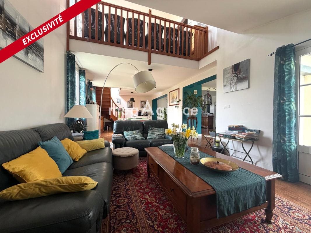 Maison à vendre, 210m², Manthelan
