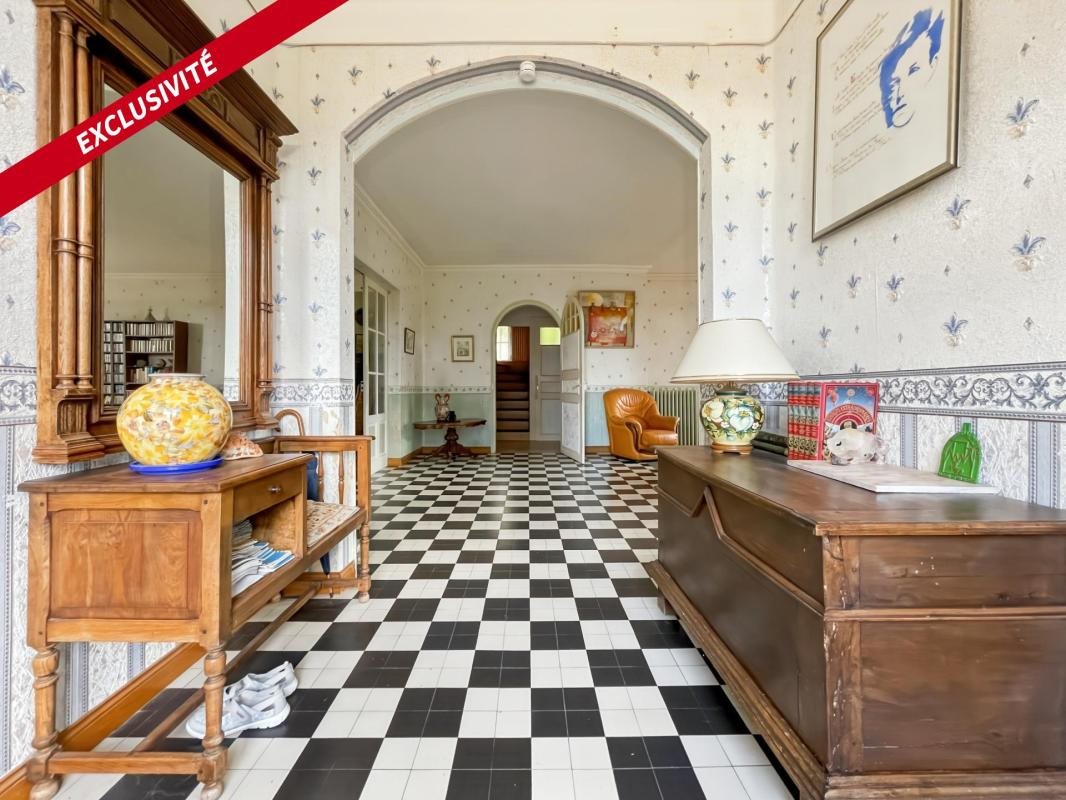 Maison à vendre, 300m², Cléré-les-Pins