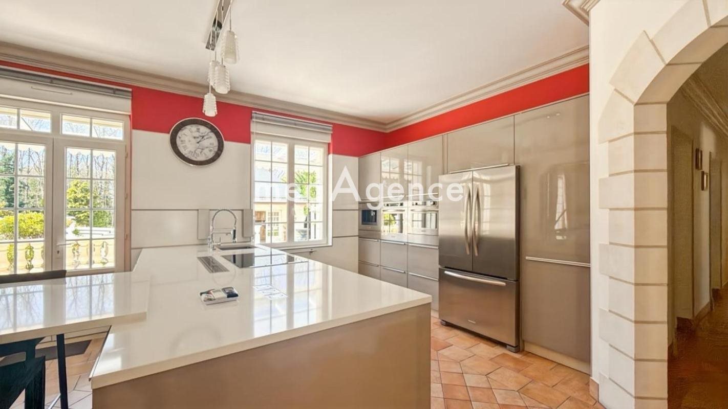 Maison à vendre, 395m², Chambray-lès-Tours
