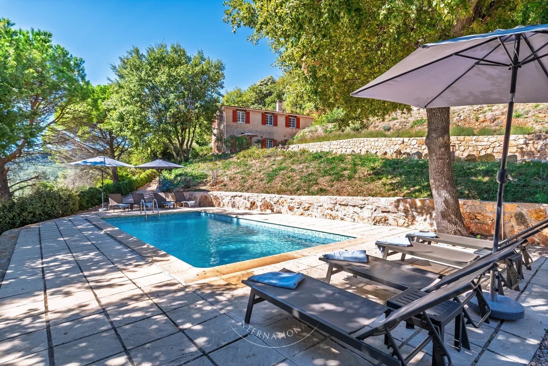 Maison à vendre, 230m², Seillans