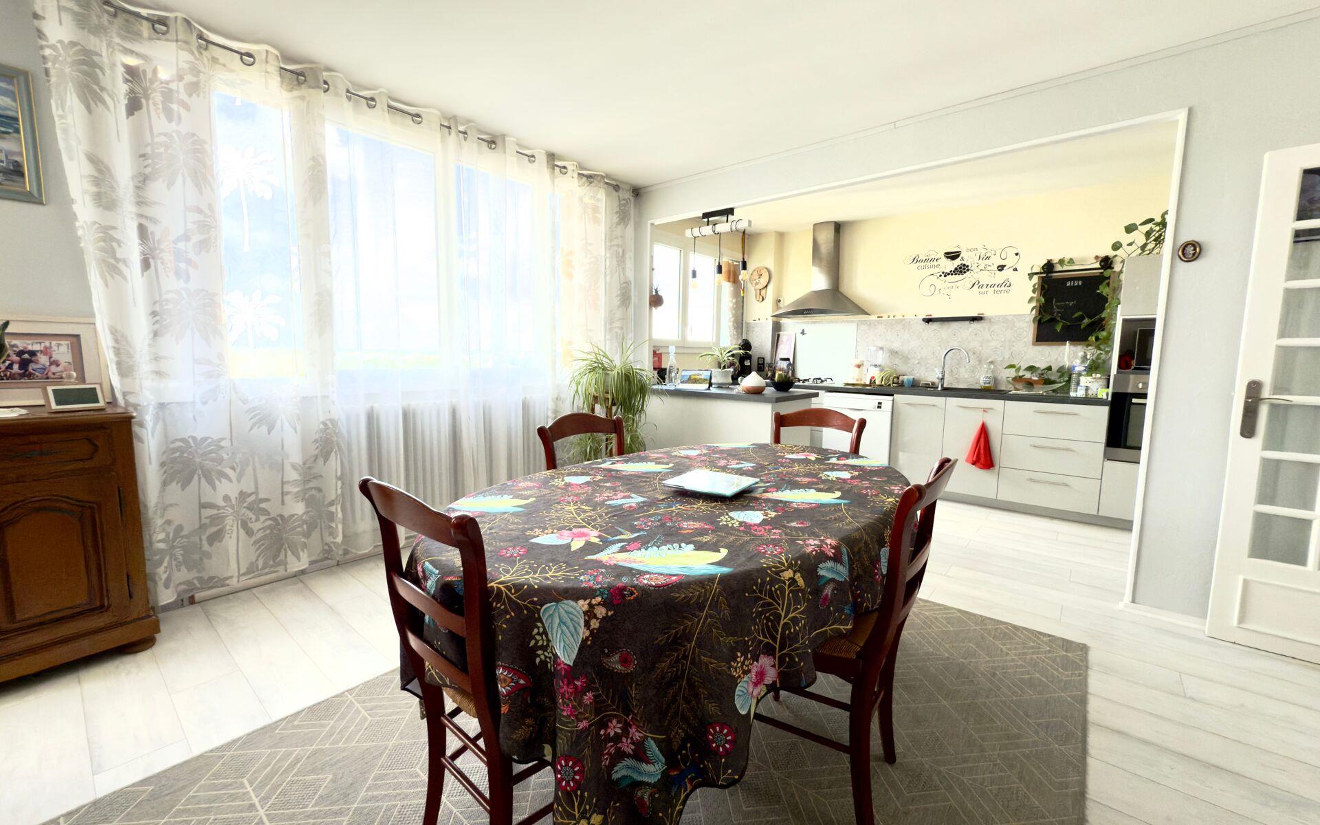 Appartement à vendre, 70m², Poitiers
