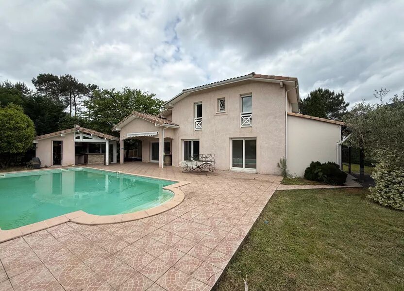Maison à vendre, 260m², Mont-de-Marsan
