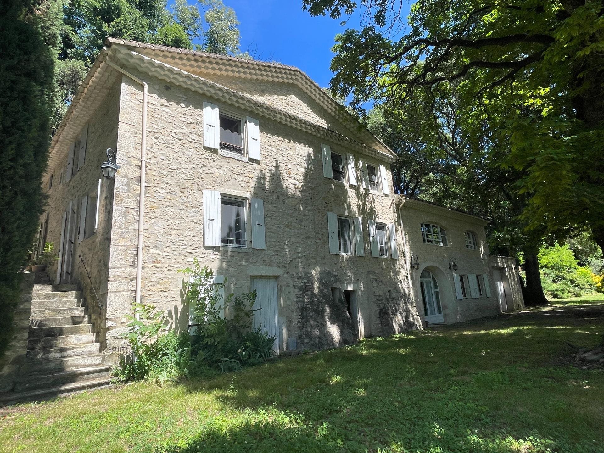 Maison à vendre, 297m², Montélimar
