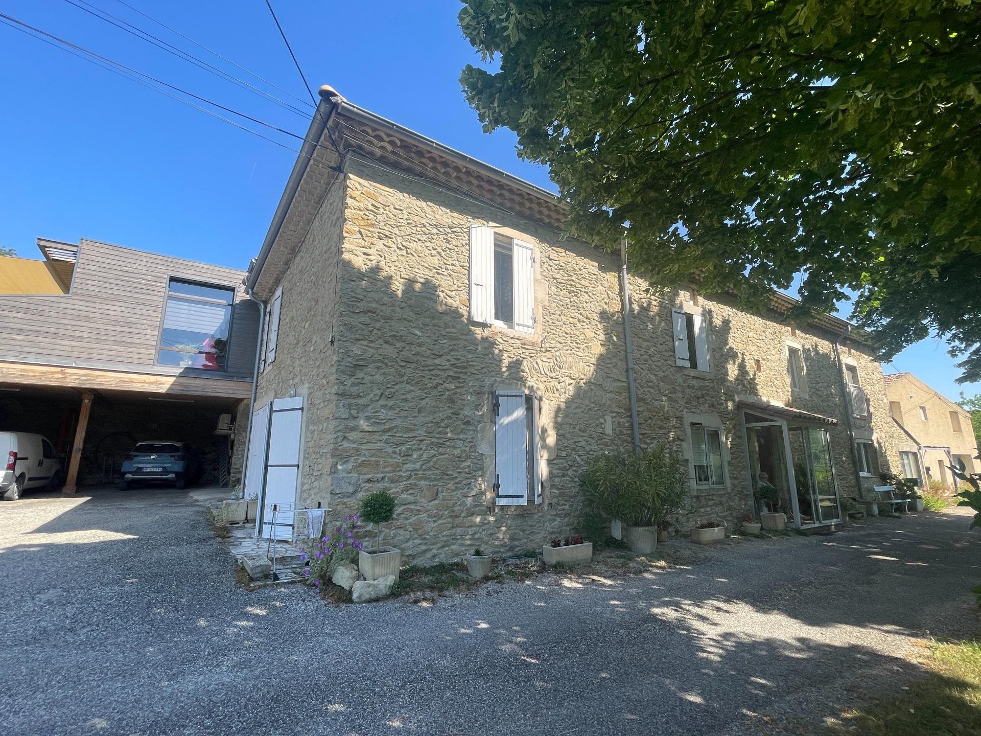 Maison à vendre, 300m², La Bégude-de-Mazenc