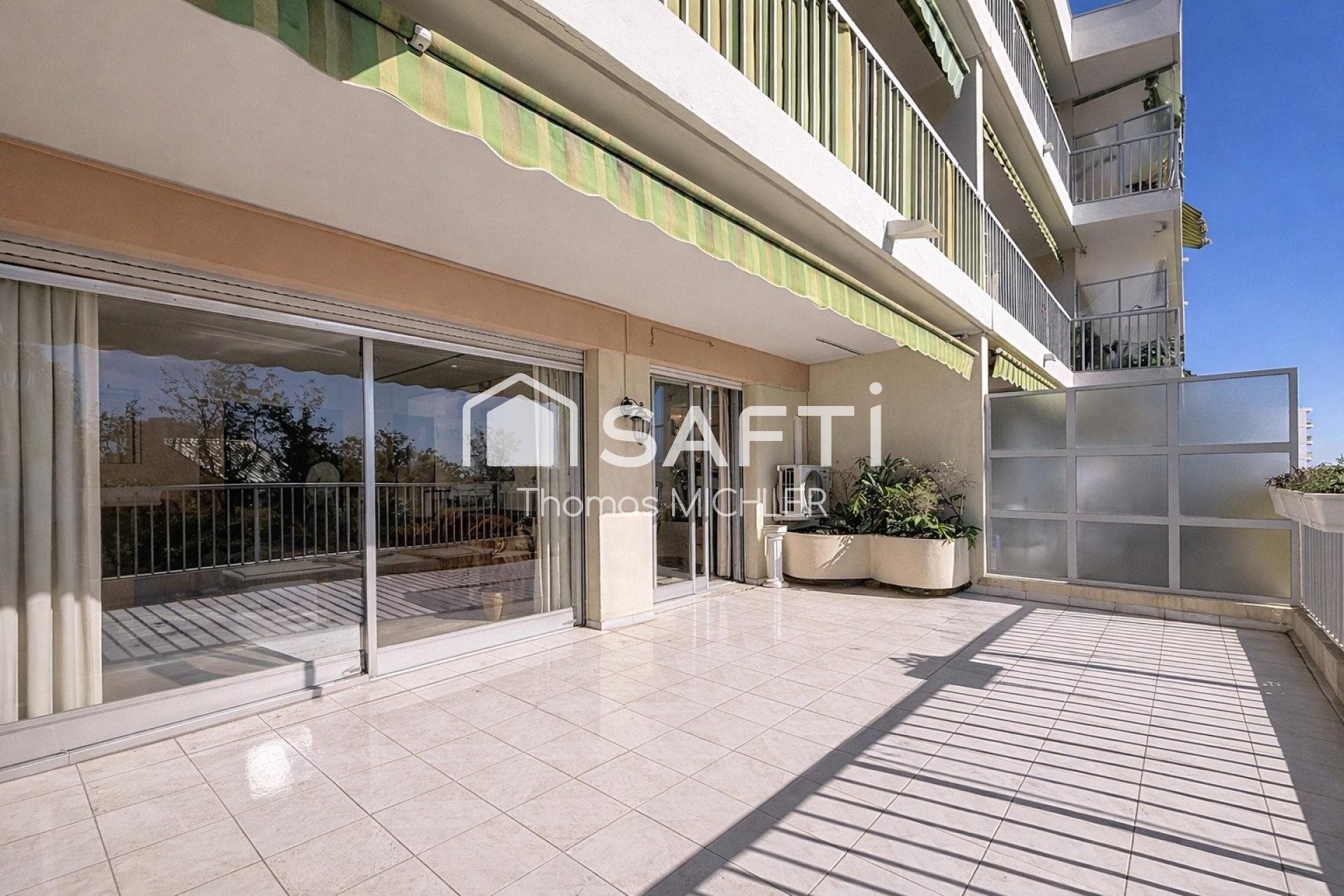 Appartement à vendre, 79m², Antibes