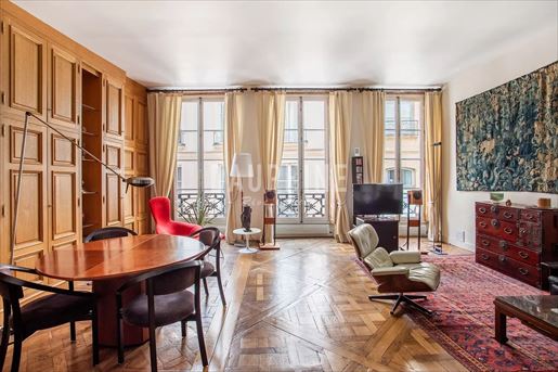 Terrain 3 pièces 91 m² · à Paris 6ème · 91 m² · 1 700 000 €