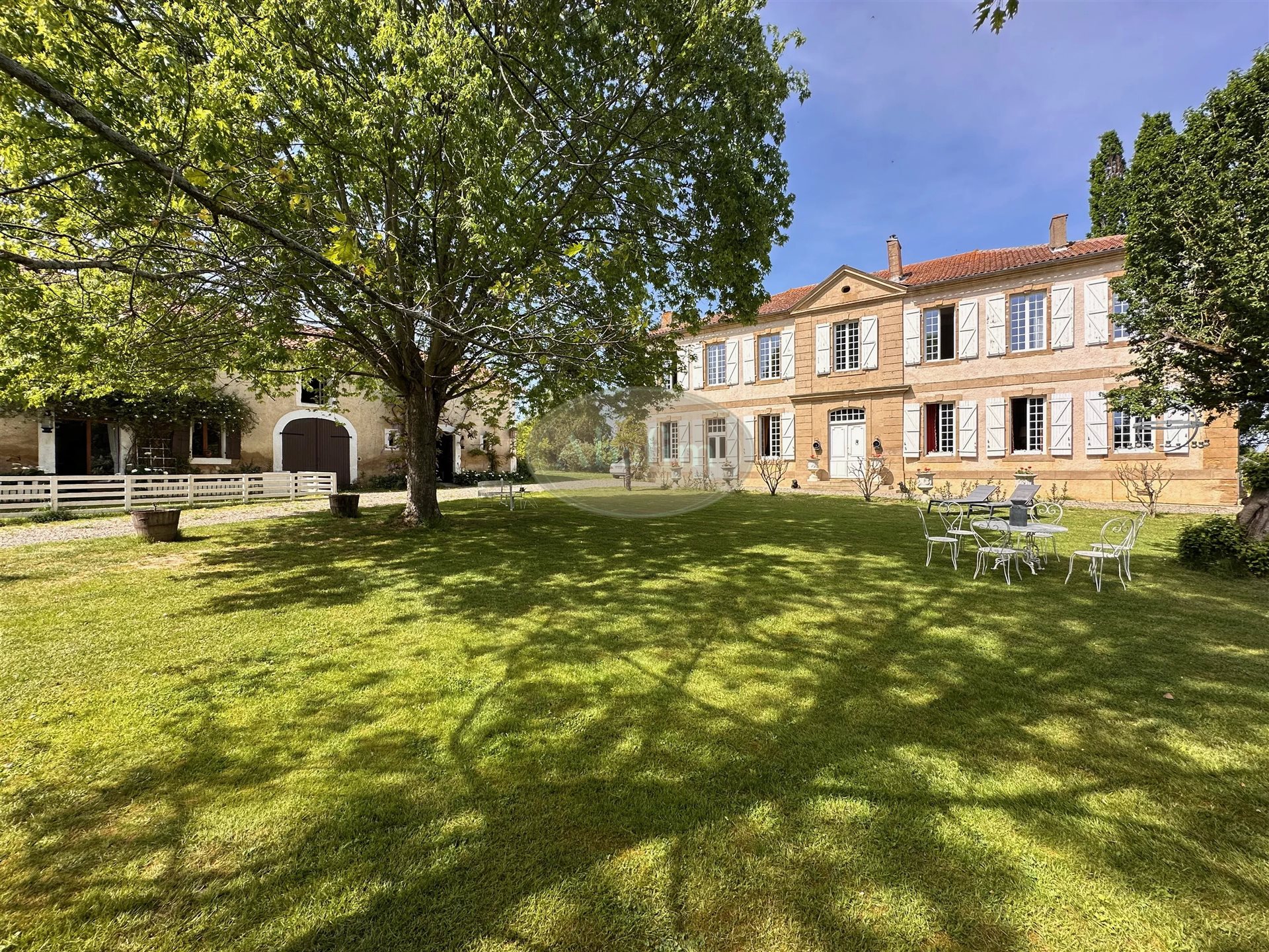 Maison à vendre, 448m², Mirande