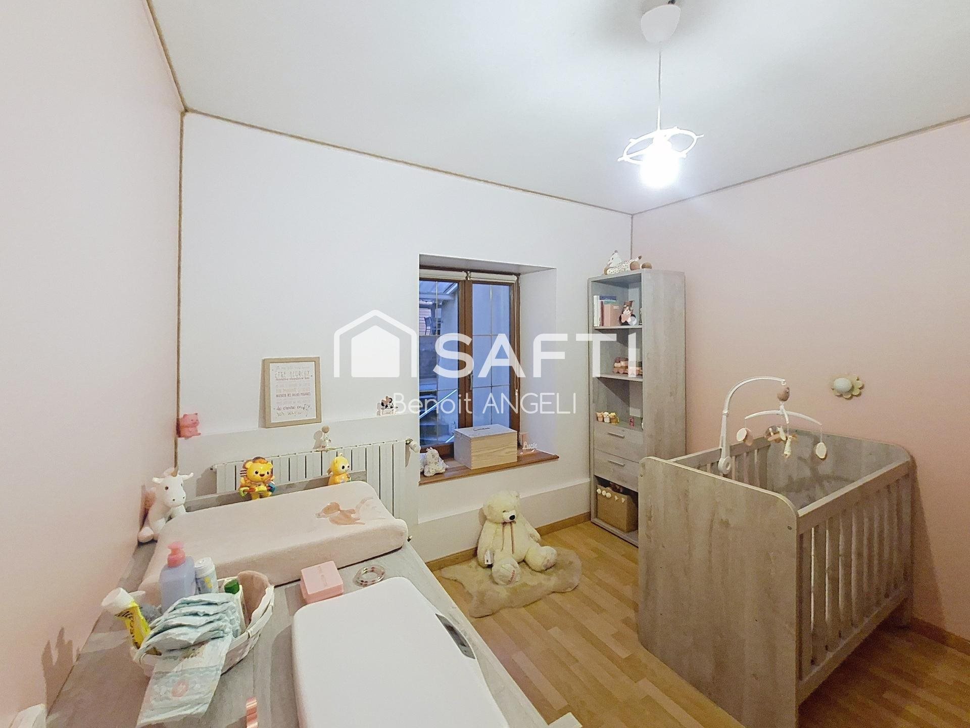 Maison à vendre, 140m², Longuyon