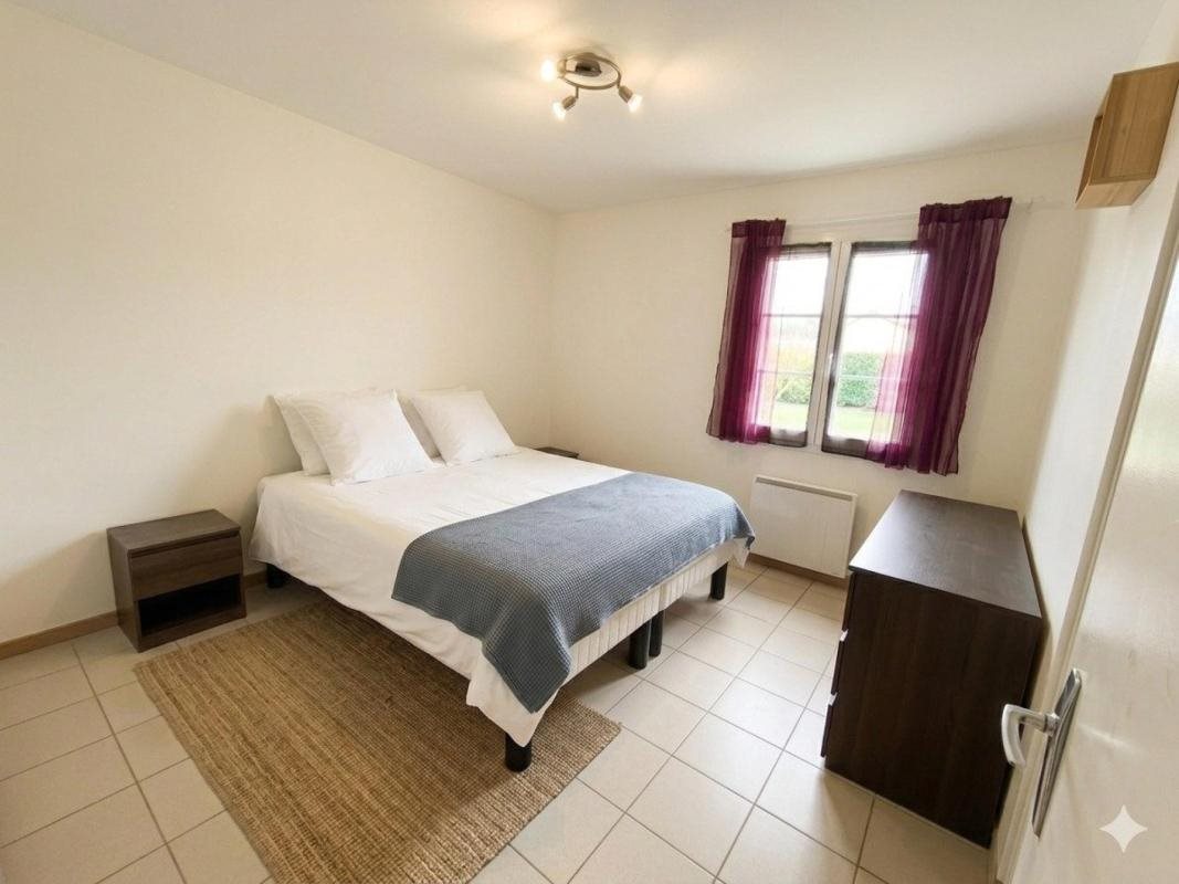 Maison à vendre, 100m², Sainte-Sabine-sur-Longève