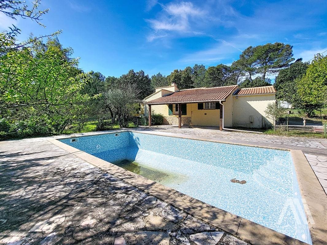Maison à vendre, 123m², Carnoules