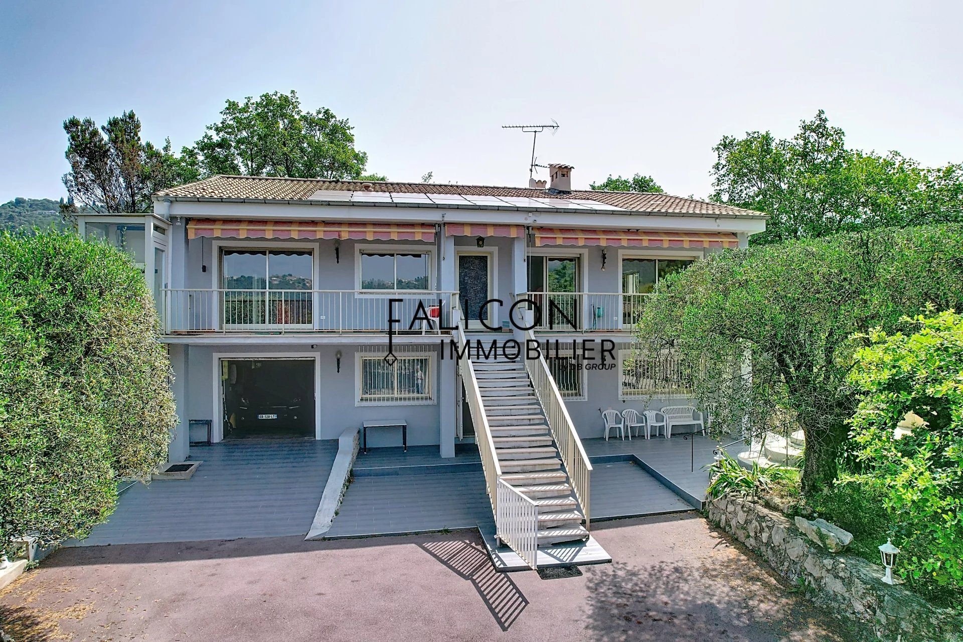 Maison à vendre, 320m², Tourrette-Levens