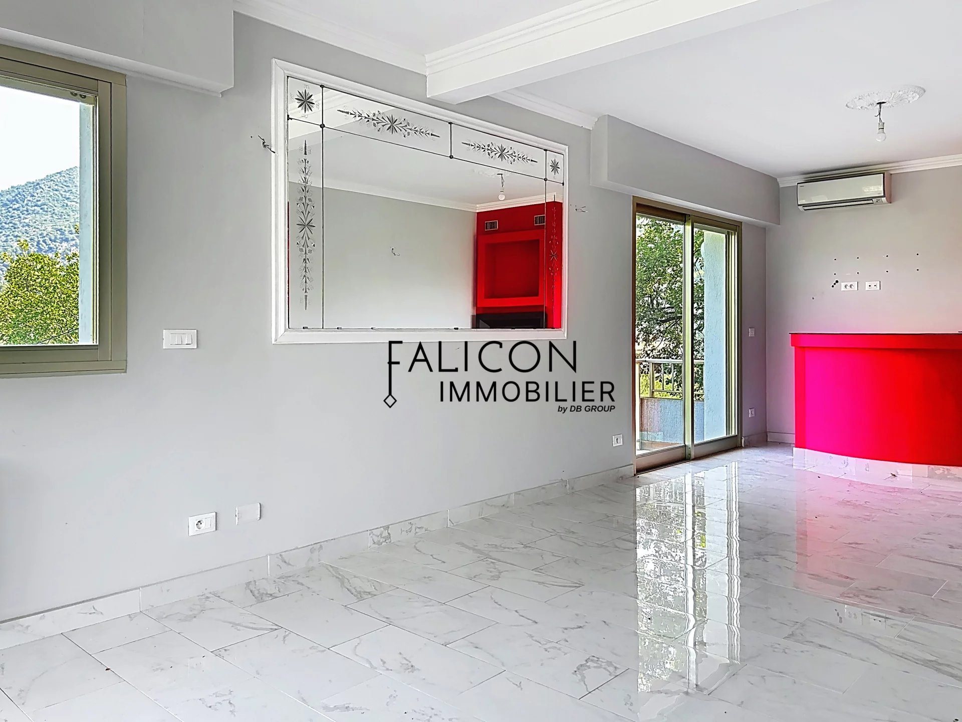 Maison à vendre, 320m², Tourrette-Levens