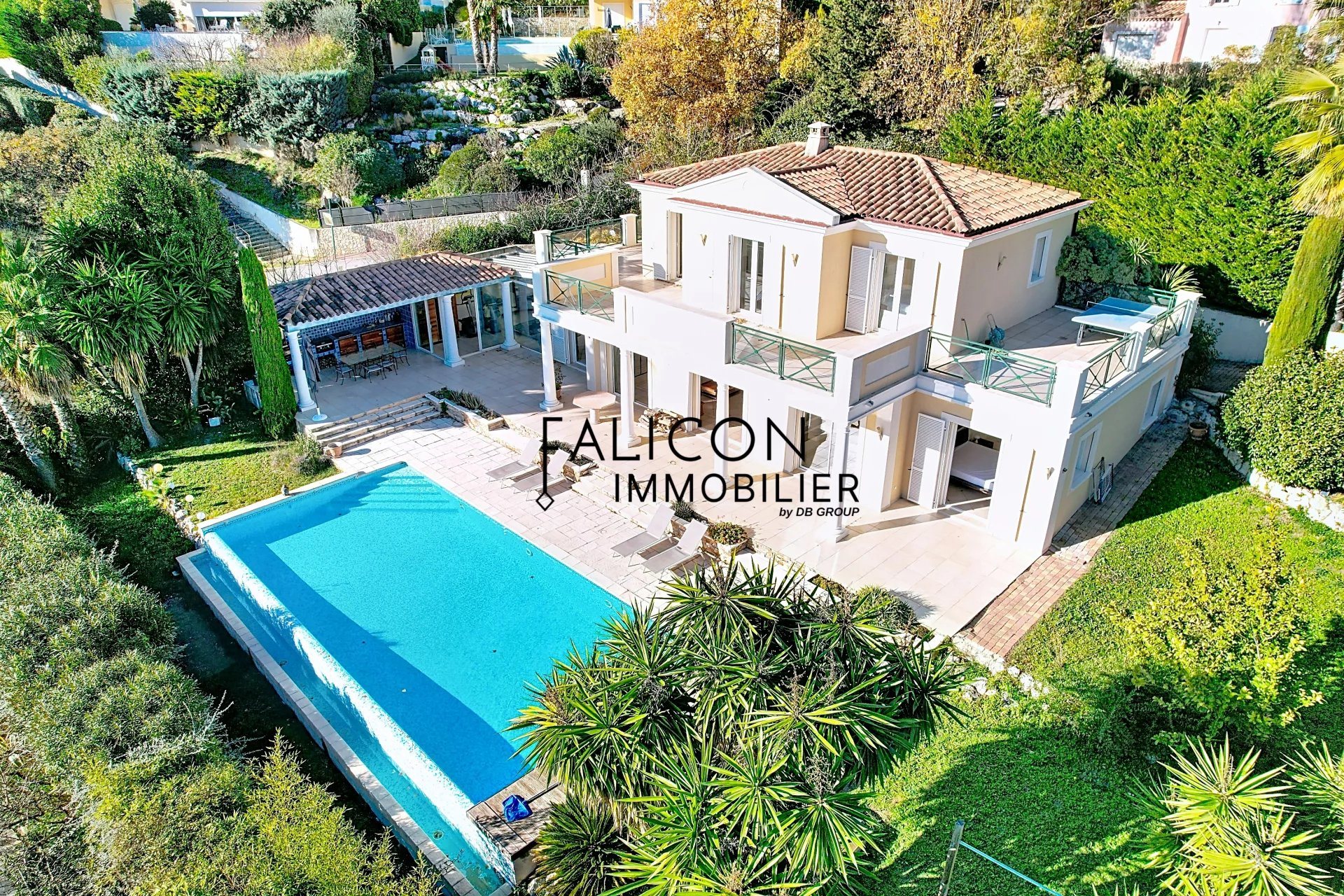 Maison à vendre, 200m², Falicon