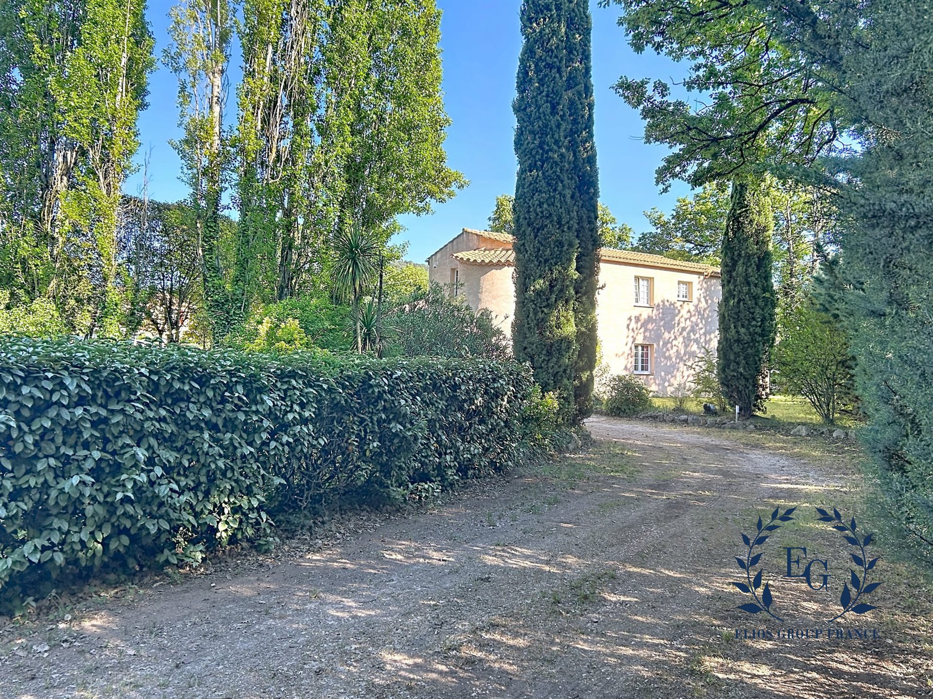 Maison à vendre, 273m², Forcalqueiret