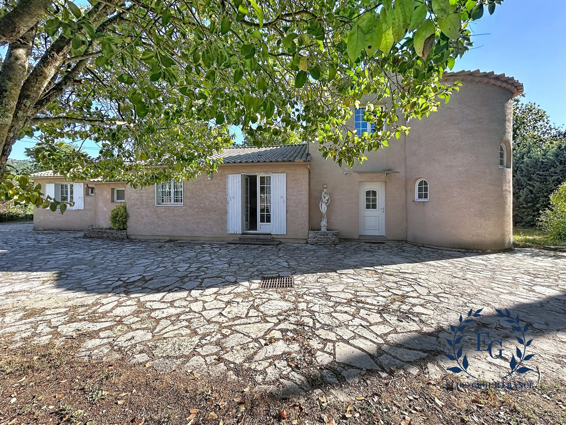 Maison à vendre, 273m², Forcalqueiret