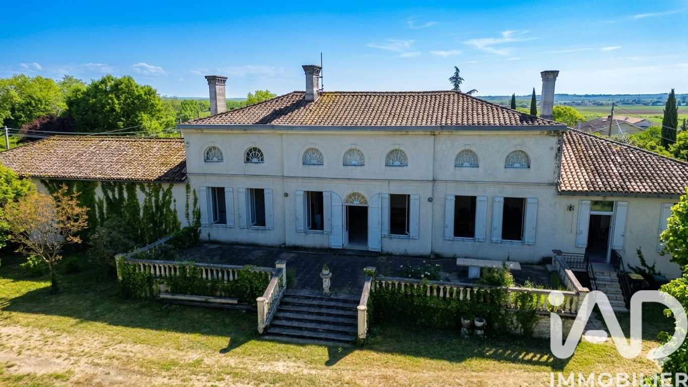 Maison à vendre, 210m², Lamothe-Landerron