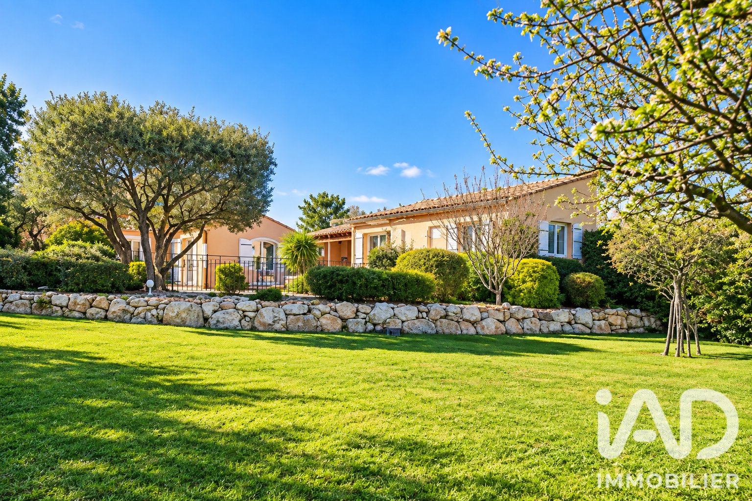Maison à vendre, 170m², Domazan