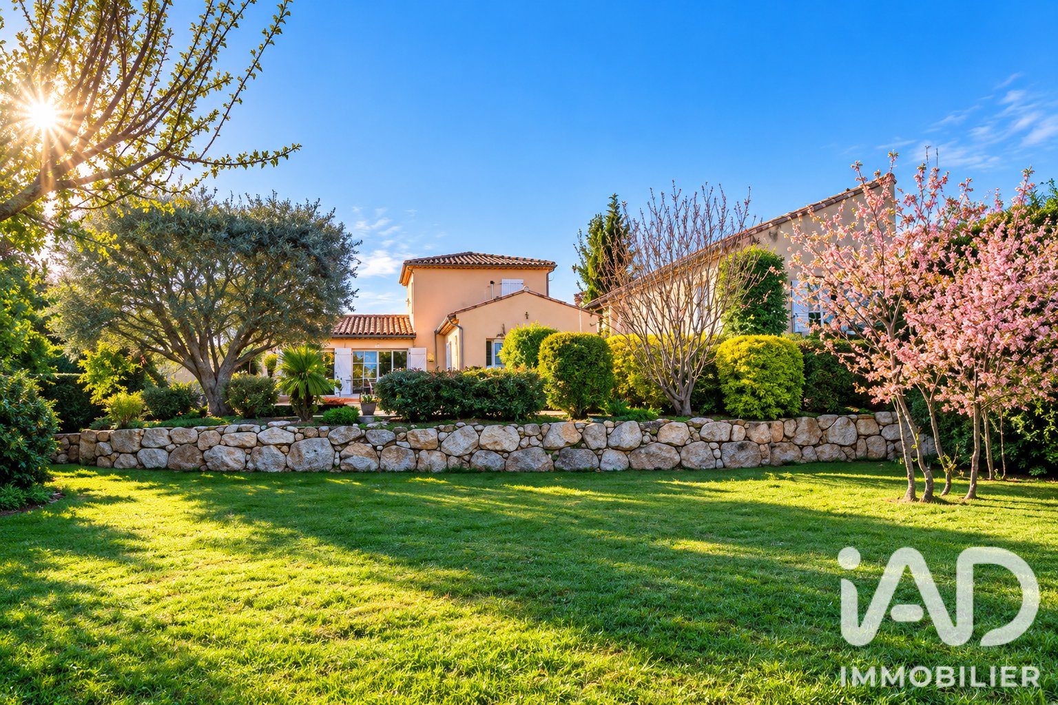 Maison à vendre, 170m², Domazan