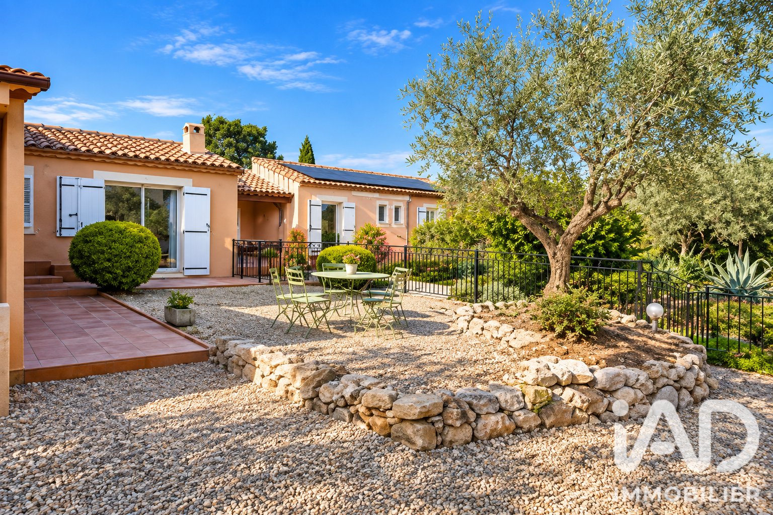 Maison à vendre, 170m², Domazan