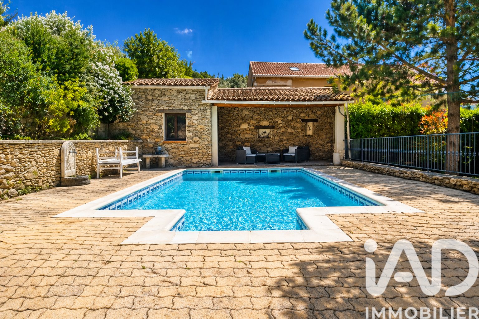 Maison à vendre, 158m², Malaucène