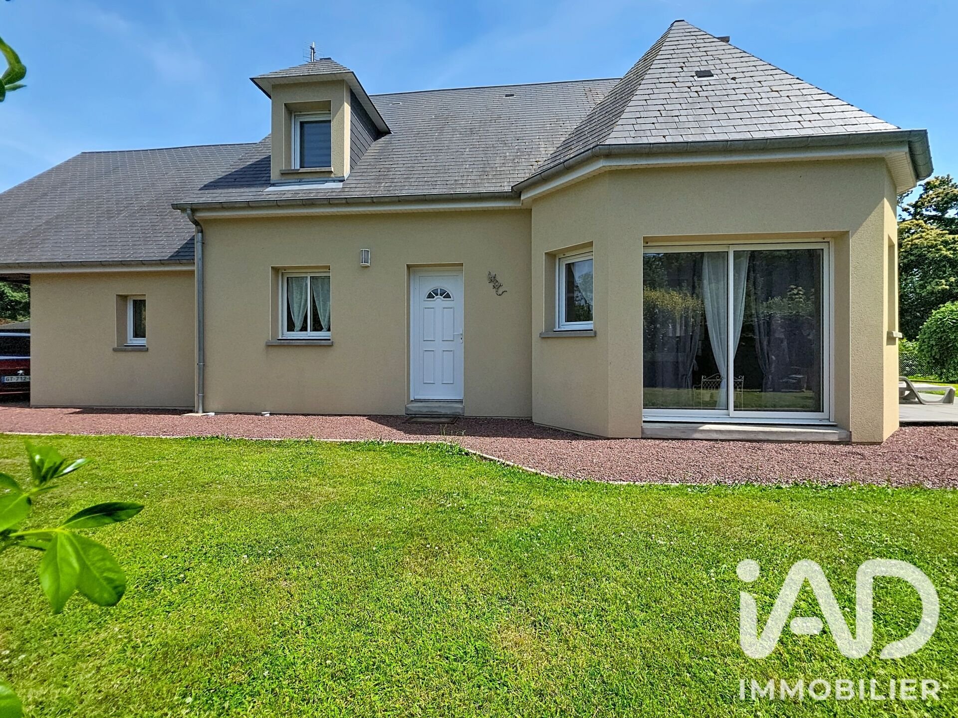 Maison à vendre, 123m², Carantilly