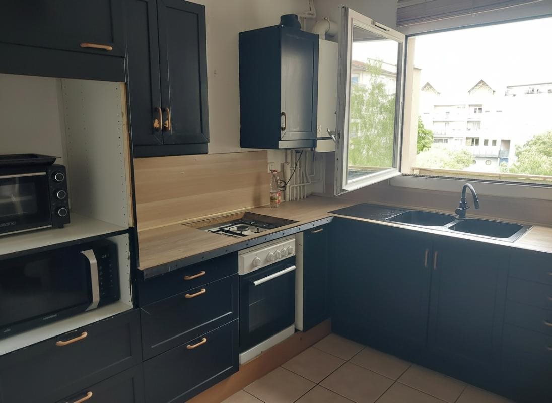 Appartement à vendre, 91m², Vénissieux