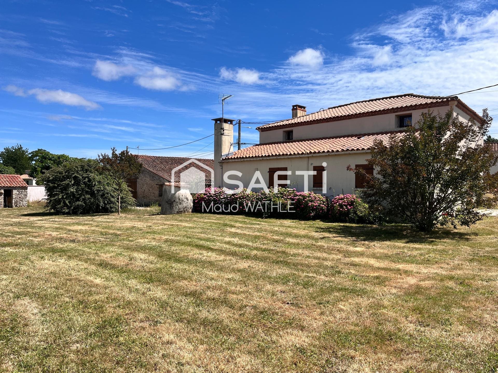 Maison à vendre, 133m², Saint-Hilaire-la-Forêt