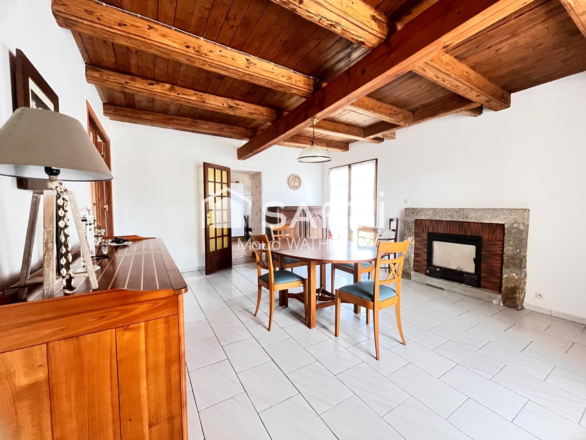 Maison à vendre, 133m², Saint-Hilaire-la-Forêt