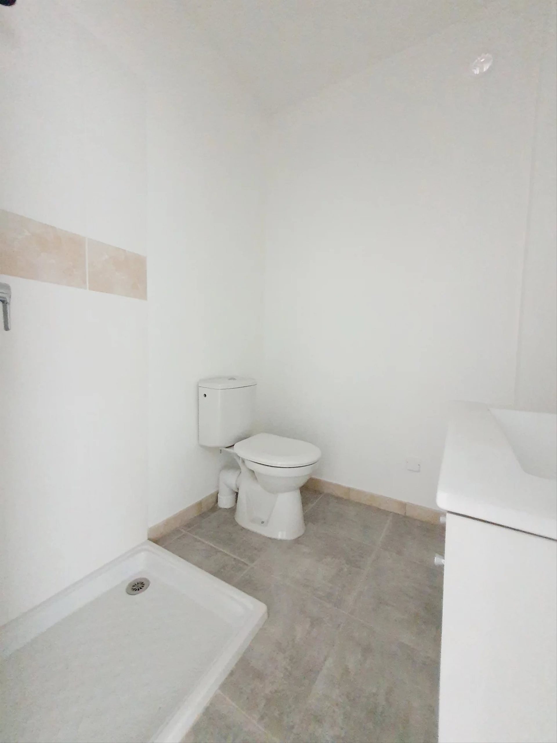 Appartement à louer, 55m², Apt