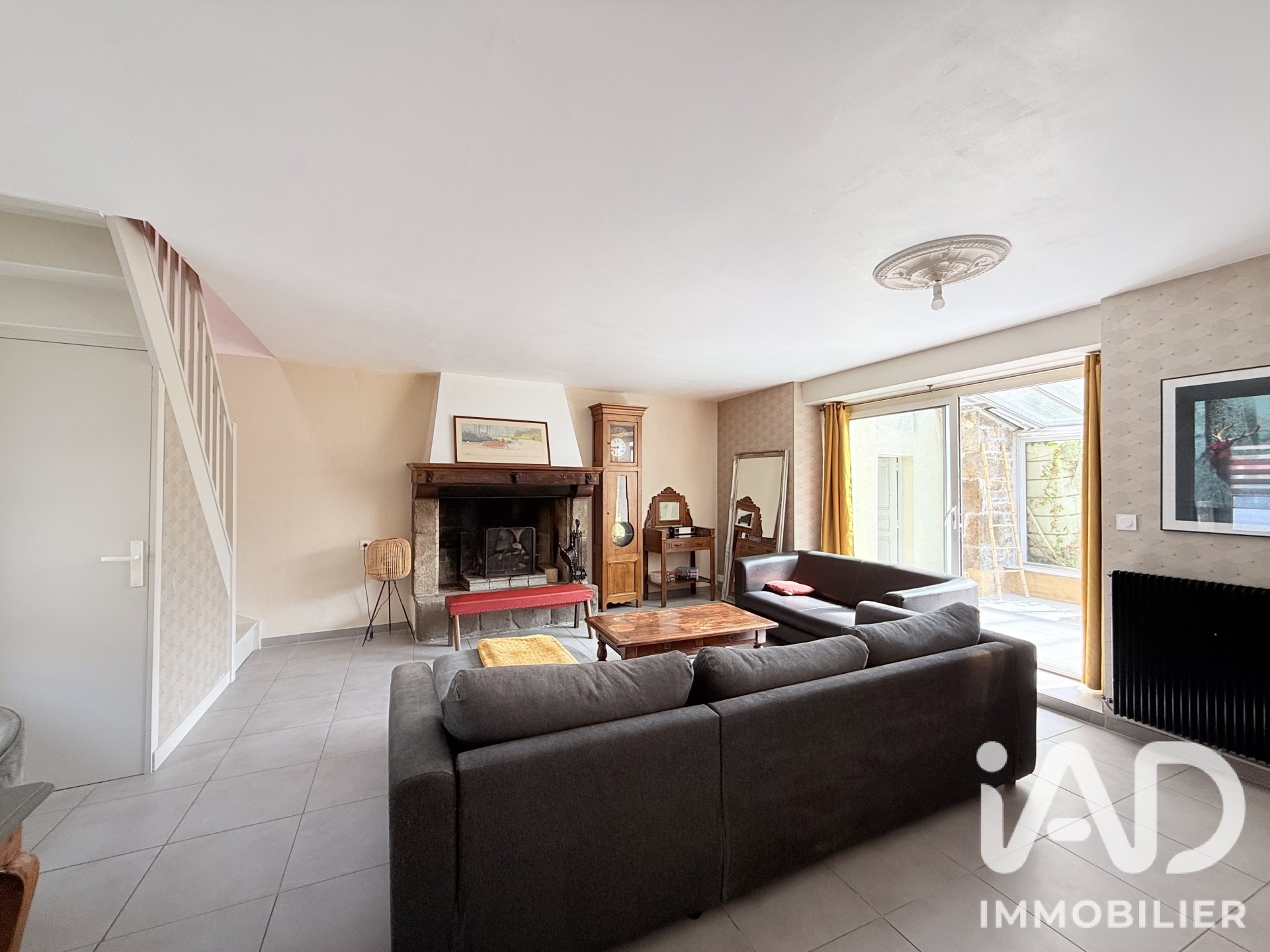 Maison à vendre, 108m², La Ville-ès-Nonais
