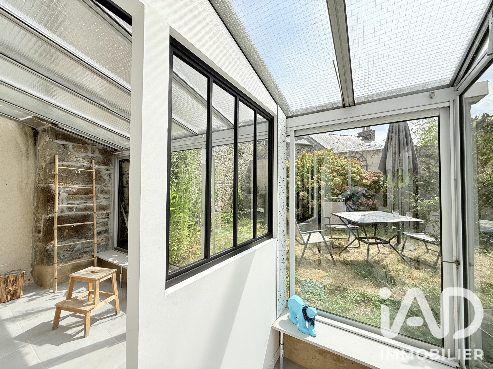 Maison à vendre, 108m², La Ville-ès-Nonais