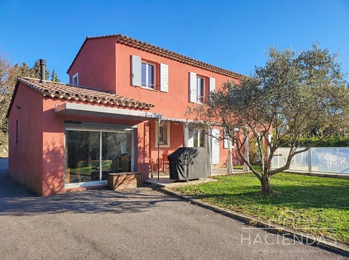 Maison à vendre, 182m², Pélissanne