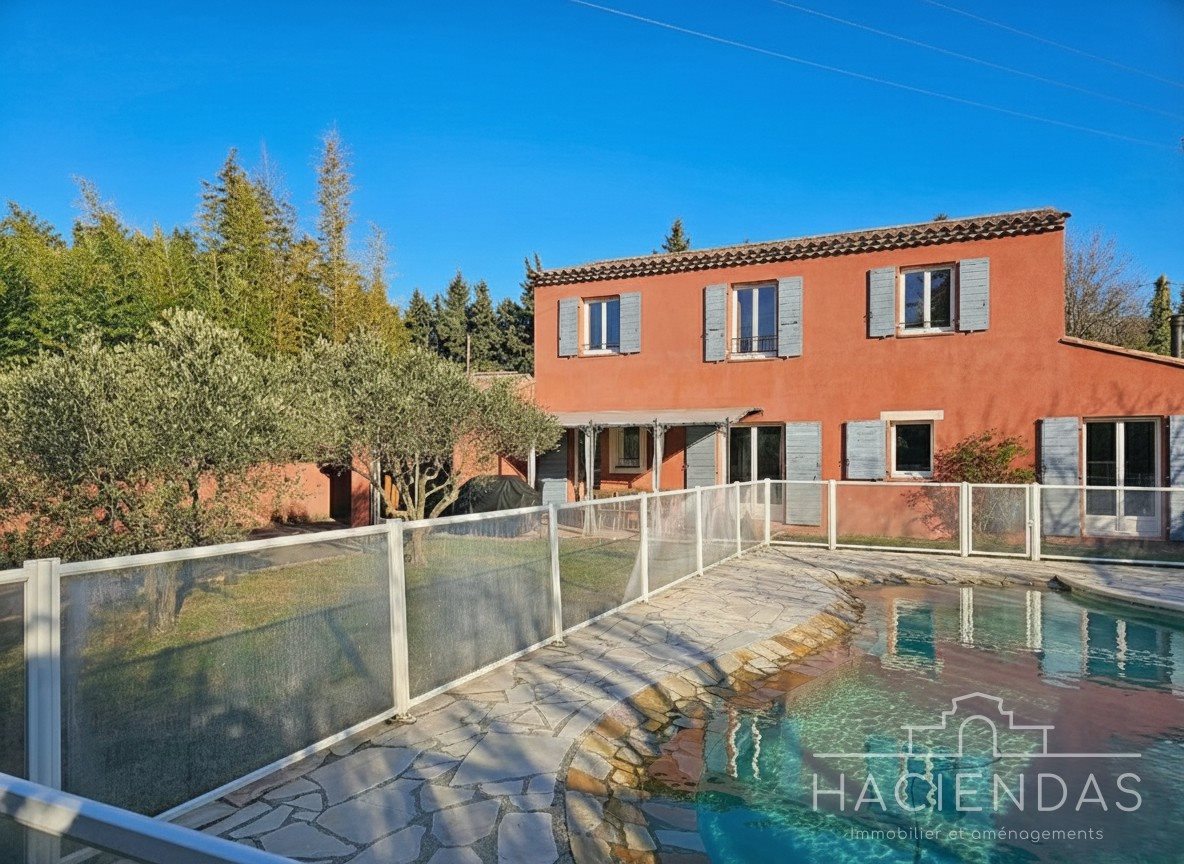 Maison à vendre, 182m², Pélissanne
