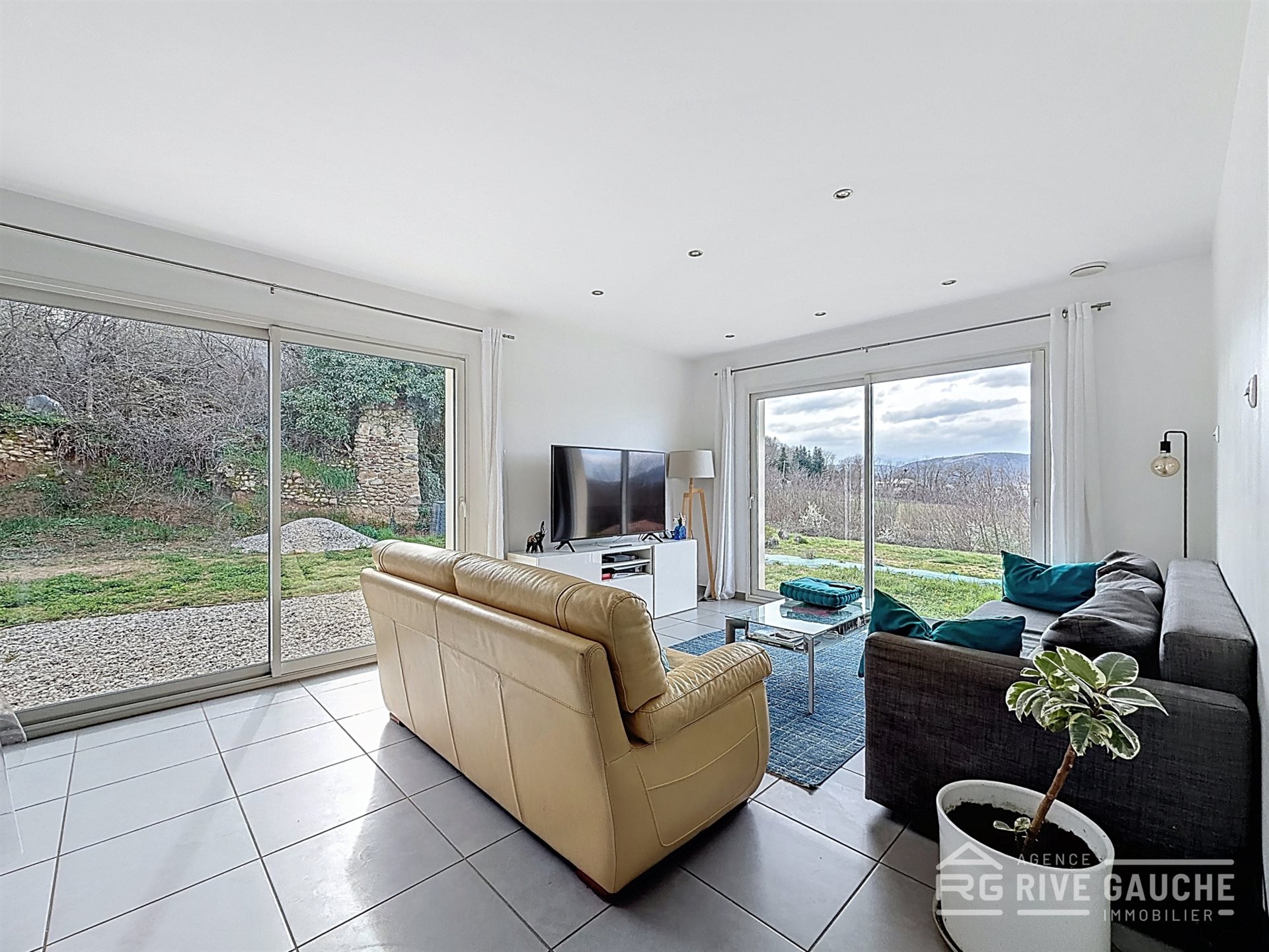 Maison à vendre, 135m², Beausemblant