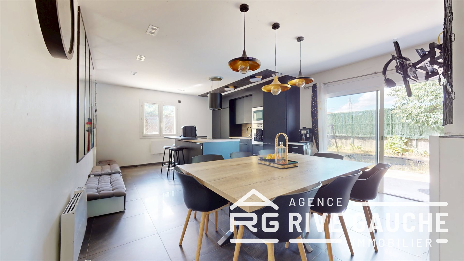 Maison à vendre, 180m², Saint-Maurice-l'Exil