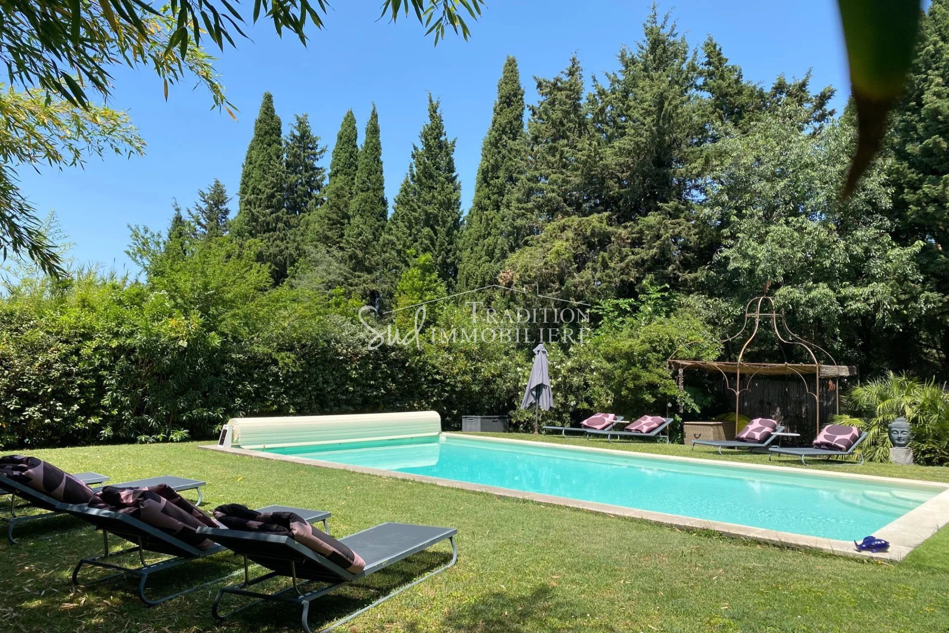 Maison à vendre, 250m², Saint-Rémy-de-Provence